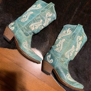 Corral turquoise cowboy boots 7.5